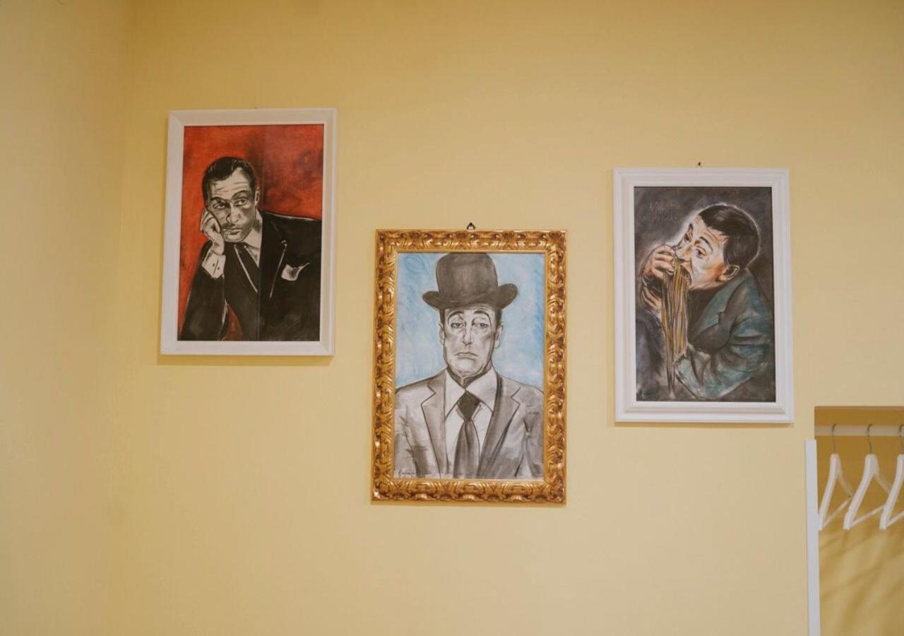 Casa De Curtis